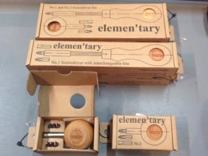 elemen'tary designのドライバー