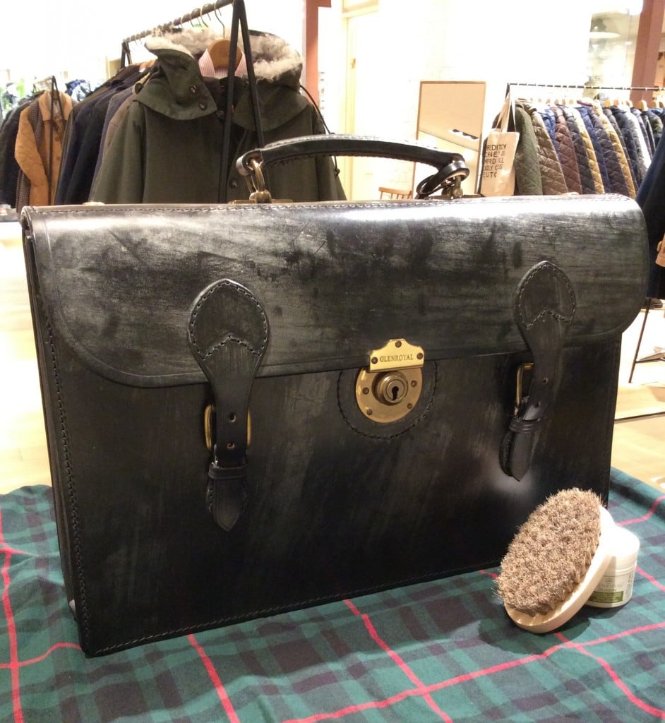 2COMPARTMENT BRIEF CASE ￥180,000-+税