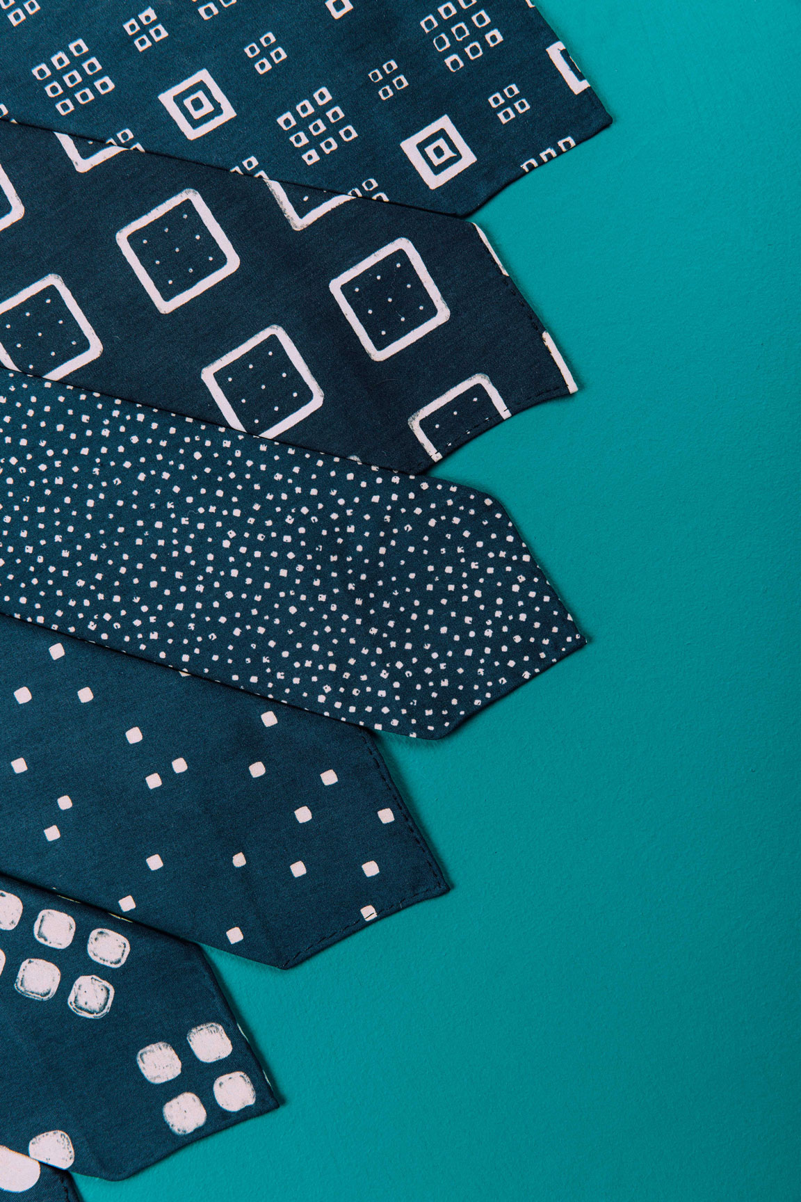 ドレイクスのアーカイブから始まったバティックタイシリーズ | BRITISH