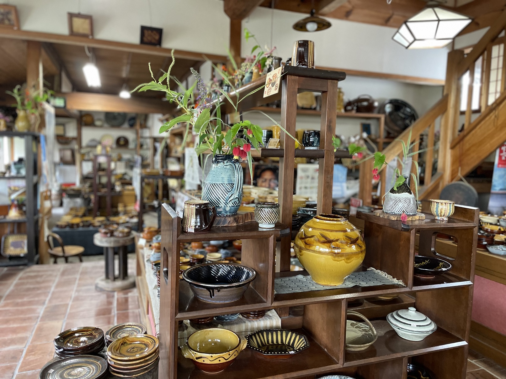 リーチ先生にゆかりのある窯元を訪れて。島根県・湯町窯 | BRITISH