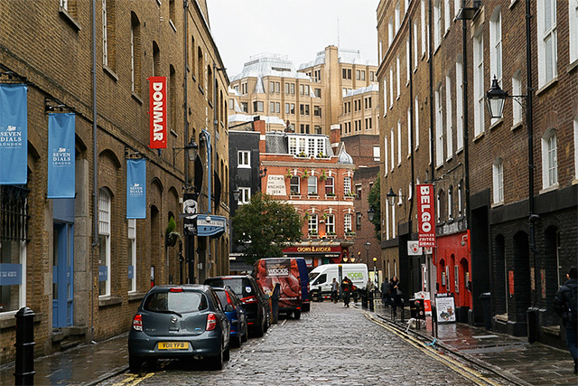 Earlham St