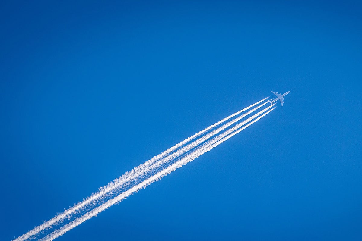 飛行機雲