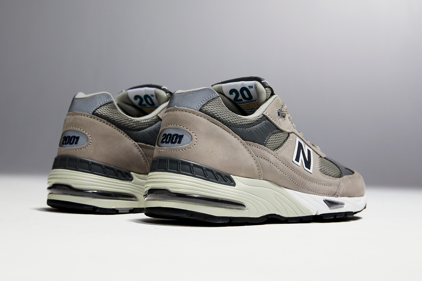 new balance(ニューバランス) 2001年のデビューから今年で20周年!祝福のMADE IN UK「991」