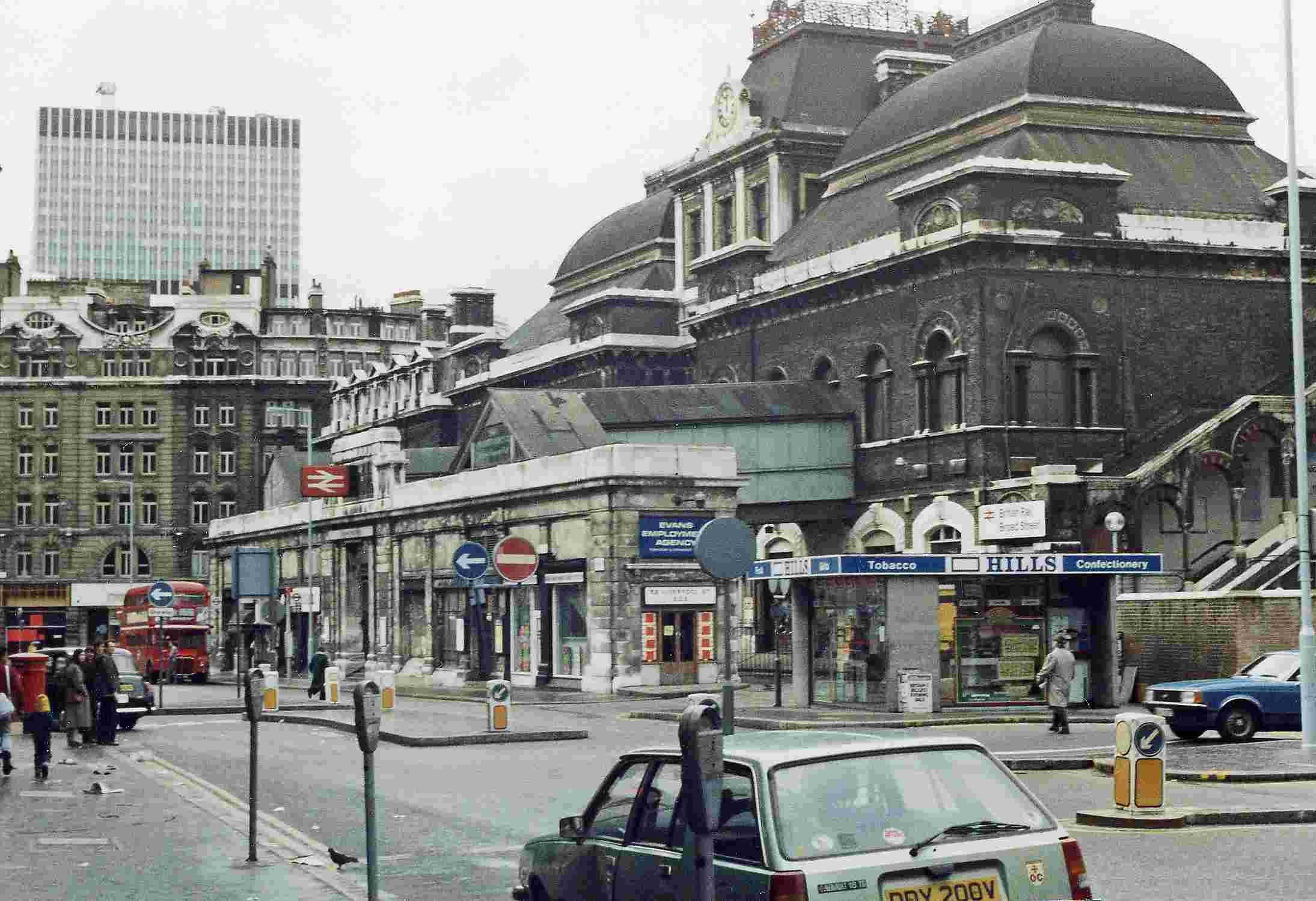 1980年代中頃、取り壊し直前のブロード・ストリート駅