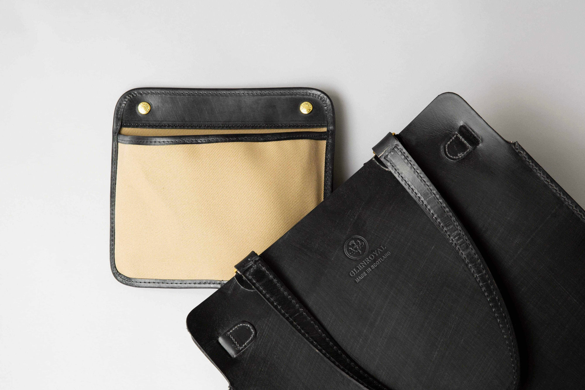 グレンロイヤル サイドストラップトートバッグ　取り外し可能な内ポケットが付属　財布にも即アクセス可能