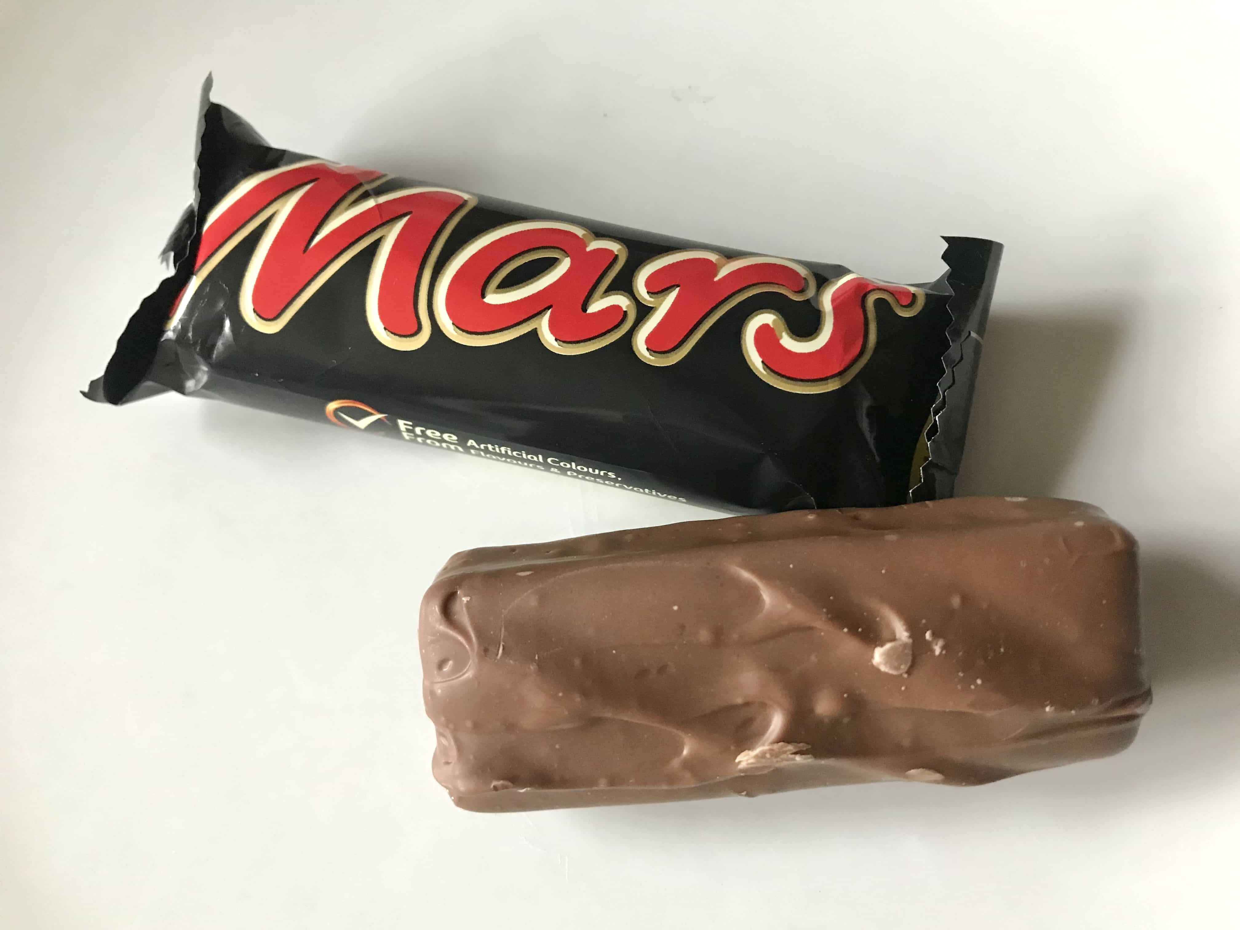 世界的に有名なスコットランドの珍味「ディープ・フライド・マーズ・バー（Deep fried Mars Bar）」